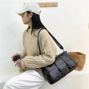 Vintage Totes Large Capacity Crossbody Handbag Quilted Shoulder Bag