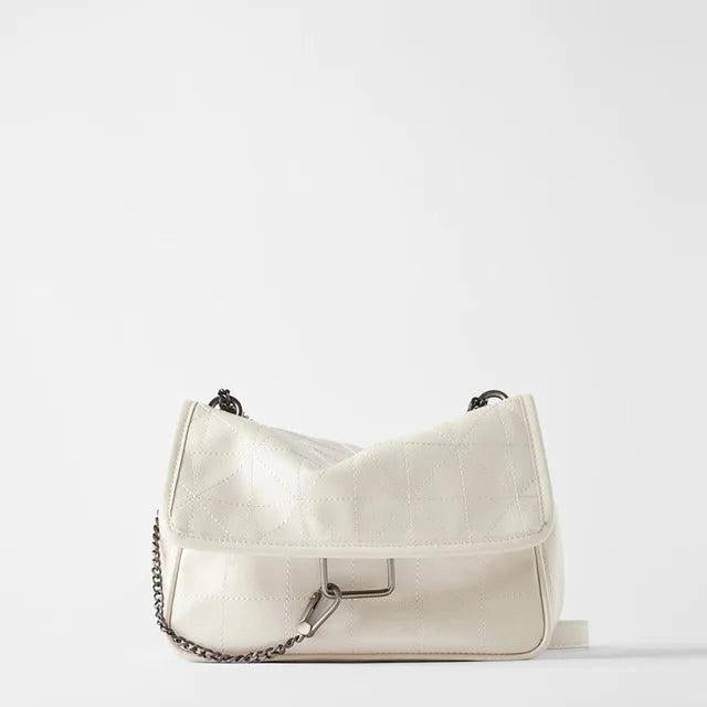 Leather Messenger Bag Women Handbag Retro Chain Clutch Bag