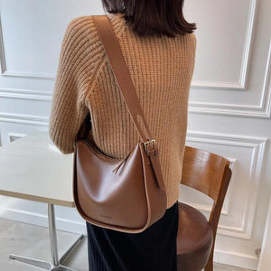 2021Autumn Retro Underarm Bag Wide Shoulder Strap Lady Messenger Bag