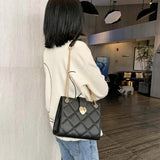 PU Leather Crossbody Bag for Women Shoulder Messenger Chain Bag