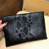 Snake Pattern Clutch Bag European Style Party Shoulder Bag