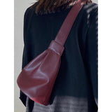 Fashionable Crossbody Chest Bag Western Style Shoulder Bag Wallet