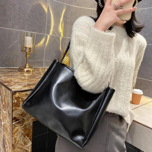 Western Style Large Capacity Tote Bag Shoulder Bag