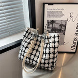 Plaid Quilted Women's Shoulder Bag Wool Crossbody Bag Handbag