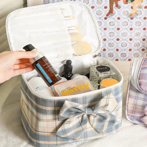 High-end Female Portable Cosmetic Bag Large-capacity Ins Travel Makeup Box