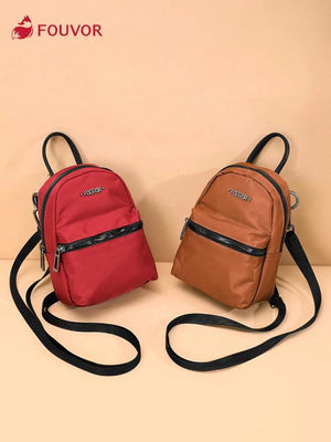 Women's Waterproof Oxford Travel Backpack with Zipper Closure