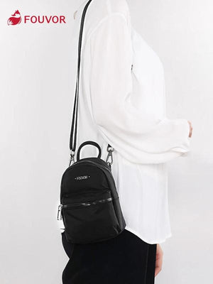 Women's Waterproof Oxford Travel Backpack with Zipper Closure