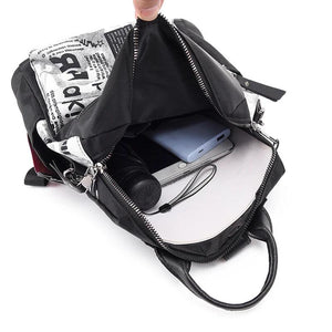 Famous Women Backpack Anti Theft Waterproof Backpack