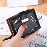 Women's Zipper Wallet With Leaves Design Leather Clutch Bag