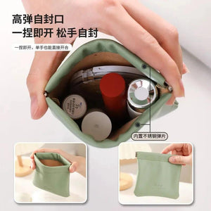 Portable Lipstick Bag Cosmetic Bag for Makeup