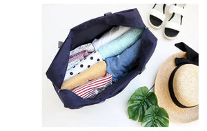 Large Capacity Unisex Weekend Bag Travel Carry Bag 90s-60s Pattern Duffle Bag