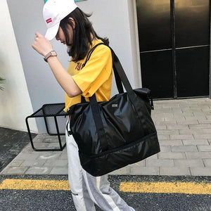 Large Capacity Waterproof Travel Tote Bag for Women