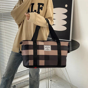 Women Large Capacity Travel Bag Female Dry and Wet Separation Sports Bag