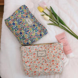 Sweet and Fresh Oil Painting Cotton Storage Bag