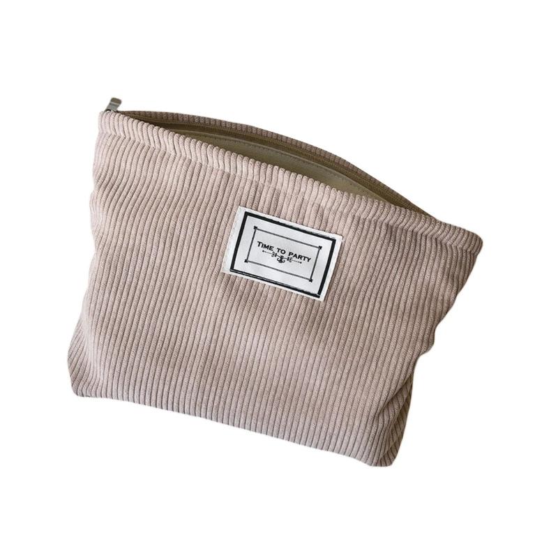Ladies Style Makeup Bag Portable Travel Vacation Cosmetics Storage