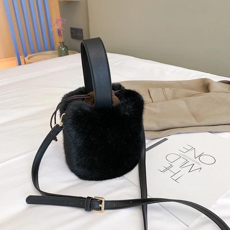 Soft Hairy Bucket Bag Single Shoulder Messenger Handbag