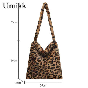 Vintage Women Handbag Large Capacity Soft Plush Ladies Tote Bag Love Print