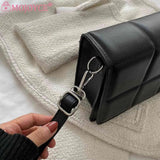 Plaid Ladies Hand Bag Lightweight Portable Soft Underarm Bag