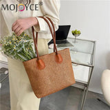 Women Straw Crossbody Bag Rattan Beach Messenger Bag