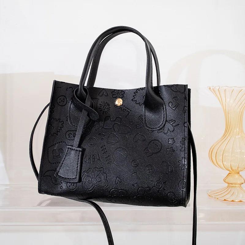 2023 Ladies Embossed Handbag Sweet Messenger Bag