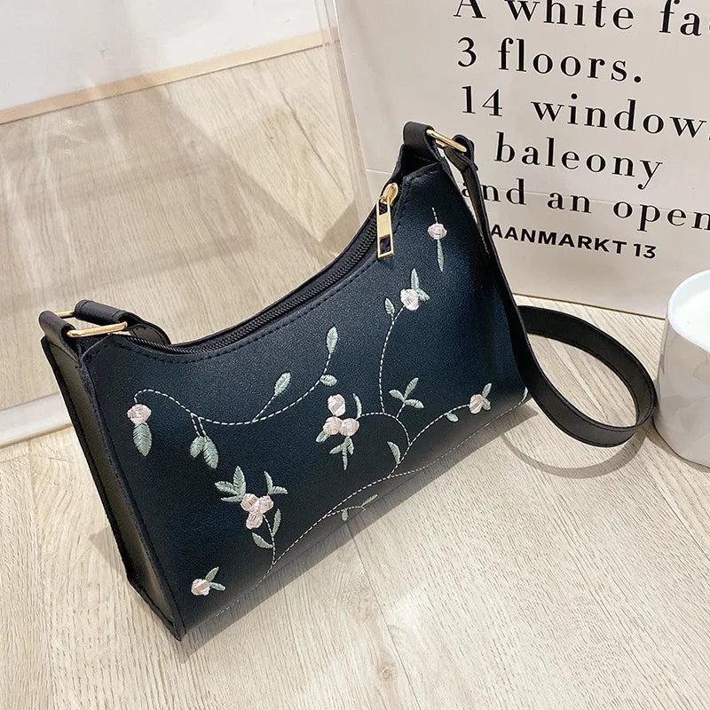 One Shoulder Bag Retro Embroidery Small HandBag Sweet Delicate Texture