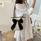Women Straw Handbags Holiday Totes Lovely Bow Shoulder Bags Beach Bags