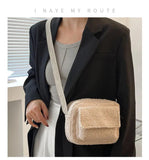 Plush Fabric Women's Crossbody Bag Lambs Wool Fluffy Fur