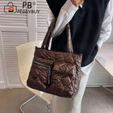 Large Capacity Quilted Shoulder Bag Waterproof for Travel