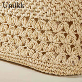 Large Capacity Beach Tote for Seaside Holiday