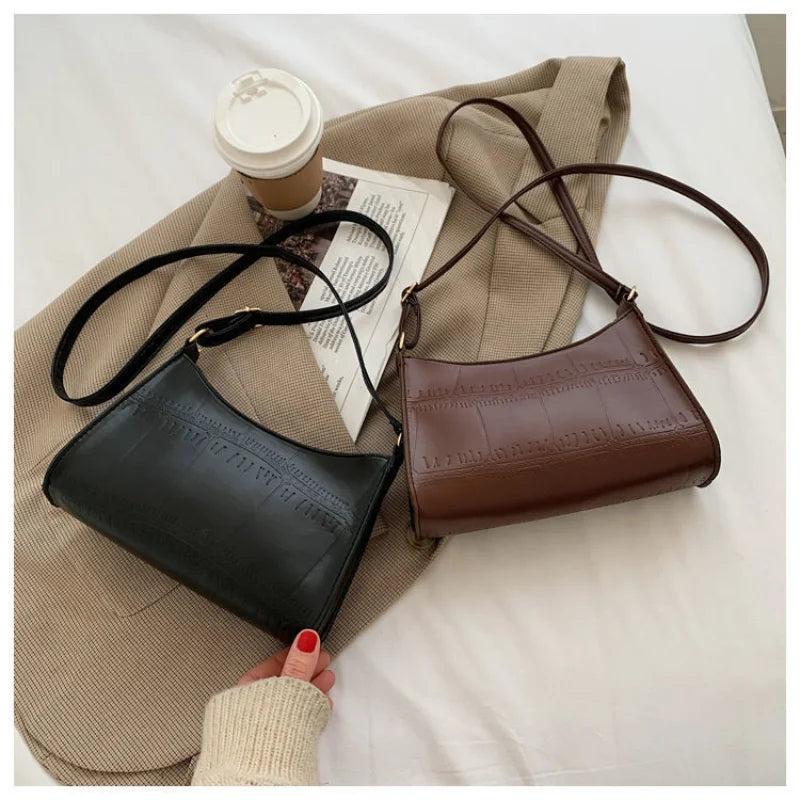 Retro One Shoulder Armpit Bag Women Crossbody Personalized