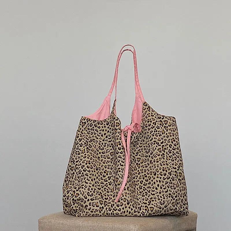 Leopard Pattern Canvas Tote Handbag for Women