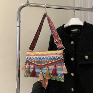 Vintage Crossbody Bag Envelope Handbag with Tassel Shoulder Strap