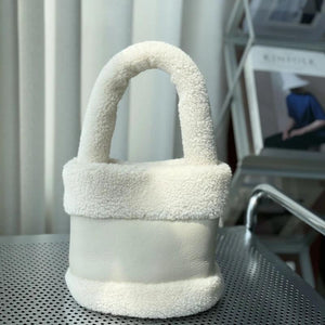 Plush Women's Bucket Bag Retro Handbag Autumn/Winter