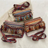Summer Tassel Shoulder Bag for Women Vintage Crossbody Handbag and Purse
