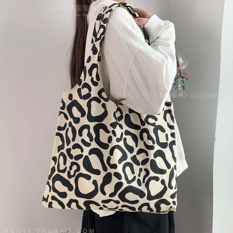 Retro Canvas Shoulder Bag Large Capacity Handbag