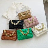 Quilted Small Shoulder Bag Metal Chain Clutch Handbag Retro Women Zipper Bag