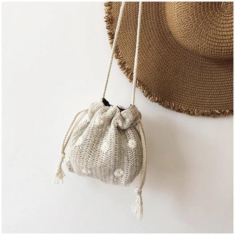 Women Flower Shoulder Crossbody Bag Small Beach Messenger Handbag Straw Purse