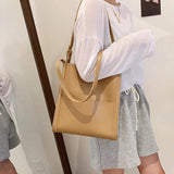 Large Capacity One Shoulder Bag Women's Summer PU Leather High Solid Casual Fema