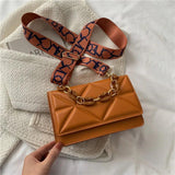 Woman Diamond Chain Solid Texture One Shoulder Cross-Body Small Square Bag
