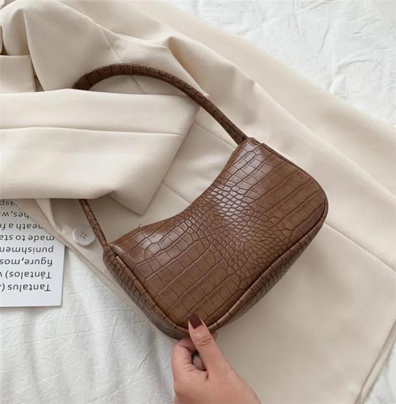 Crocodile Pattern Small Crossbody Bag Retro PU Leather Handbag