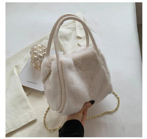 Winter Plush Shoulder Bag for Women Furry Totes Fur Chains Crossbody Handba