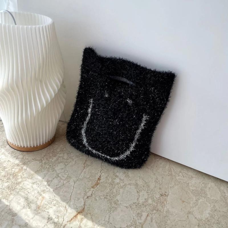 Autumn Winter Women's Smiley Face Cotton Thread Handbag Casual Bucket Bag