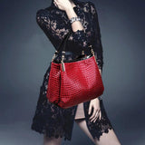 Women Crocodile Grain Patent Leather Handbags Large Capacity Shoulder Bag