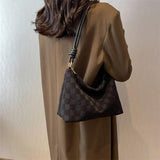 Large Capacity Vintage Shoulder Bag for Winter
