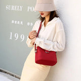 Vintage Shoulder Bag Women Wild Crossbody Bag Messenger Bag Nylon Waterproof