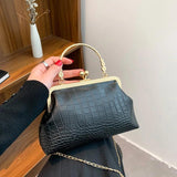 Vintage Chain Shoulder Bag Clip Handbags Solid Pu Leather Crossbody Bags