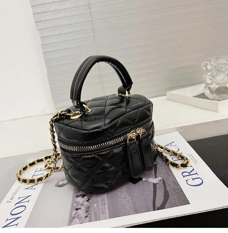Quilted Chains Flap Handbag Mini Clutch Lipstick Shoulder Purse