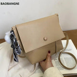 Female Large Capacity Messenger Bag Solid Tote