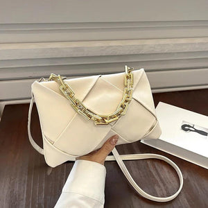 Lady Crochet Shoulder Bag with Golden Chain for Women