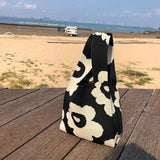 Crochet Flower Wrist Bag Tote with Acrylic Chains